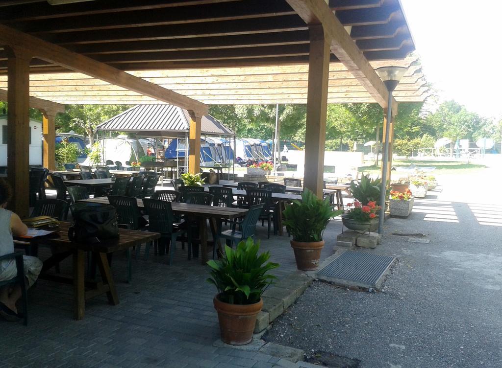 Campeggio Amici Di Lazise Eksteriør bilde