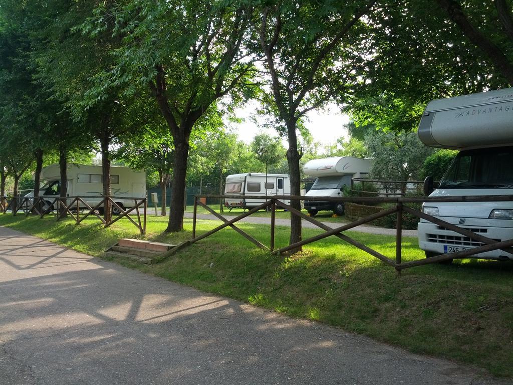 Campeggio Amici Di Lazise Eksteriør bilde